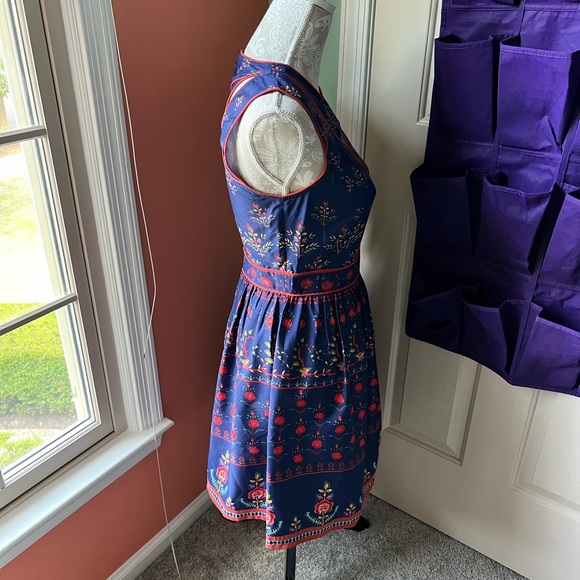 NEW Alexia Admor Blue Multi Floral Causal Dress - Picture 3 of 7